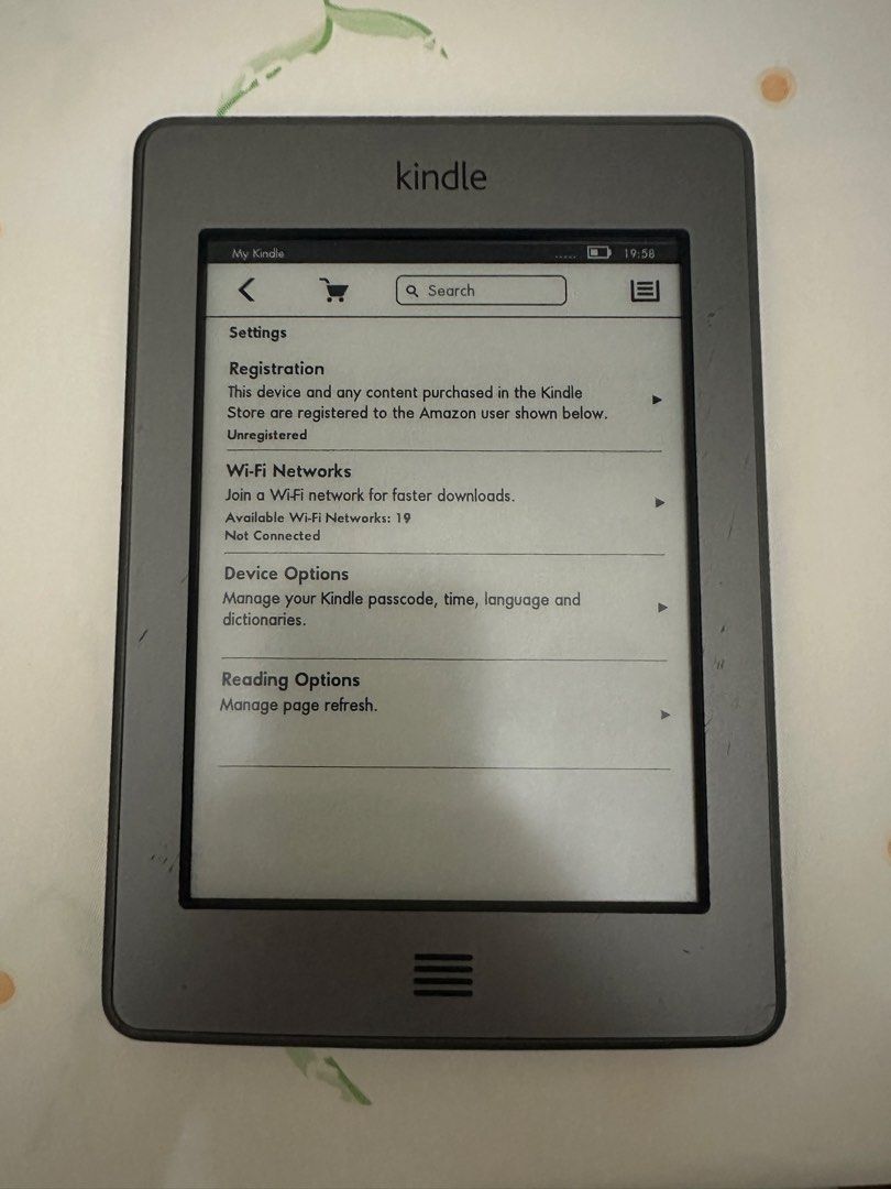 Kindle Touch e-reader (Category: E-Readers) located in Georgetown. Submitted by eulere (Listing ID 1464880903, Image 2). Description: Kindle Touch In good condition No black dots.