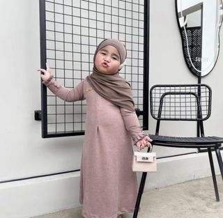 (Kategori: ) berada di . Dikirim oleh declutterforgood (ID iklan 1464790218, Gambar 1). Deskripsi: .