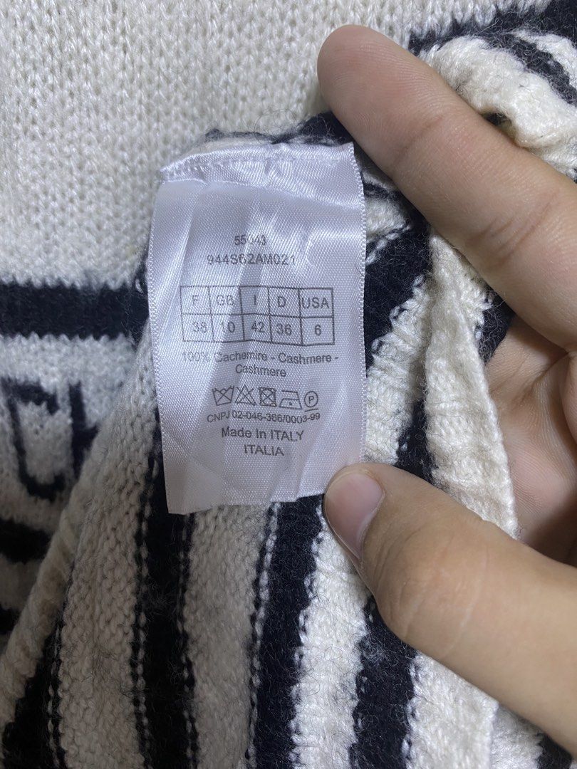 Knitted Christian Dior (Category: Luxury Apparel) located in Iloilo. Submitted by prelovedfindsilo (Listing ID 1464884303, Image 3). Description: Christian Dior Knitted Size M-L womens Excellent condition .