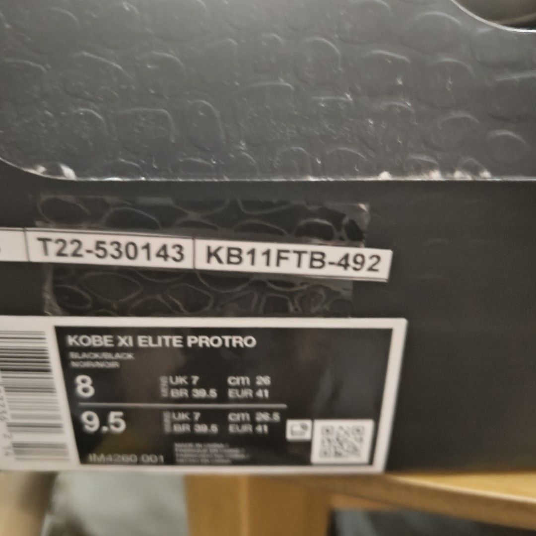 kobe 11 FTB 8US (Category: Sneakers) located in Pasay City. Submitted by zidler0739147 (Listing ID 1464873401, Image 2). Description: fitted only 8US PRICE IS FIRM NO TAWAD.