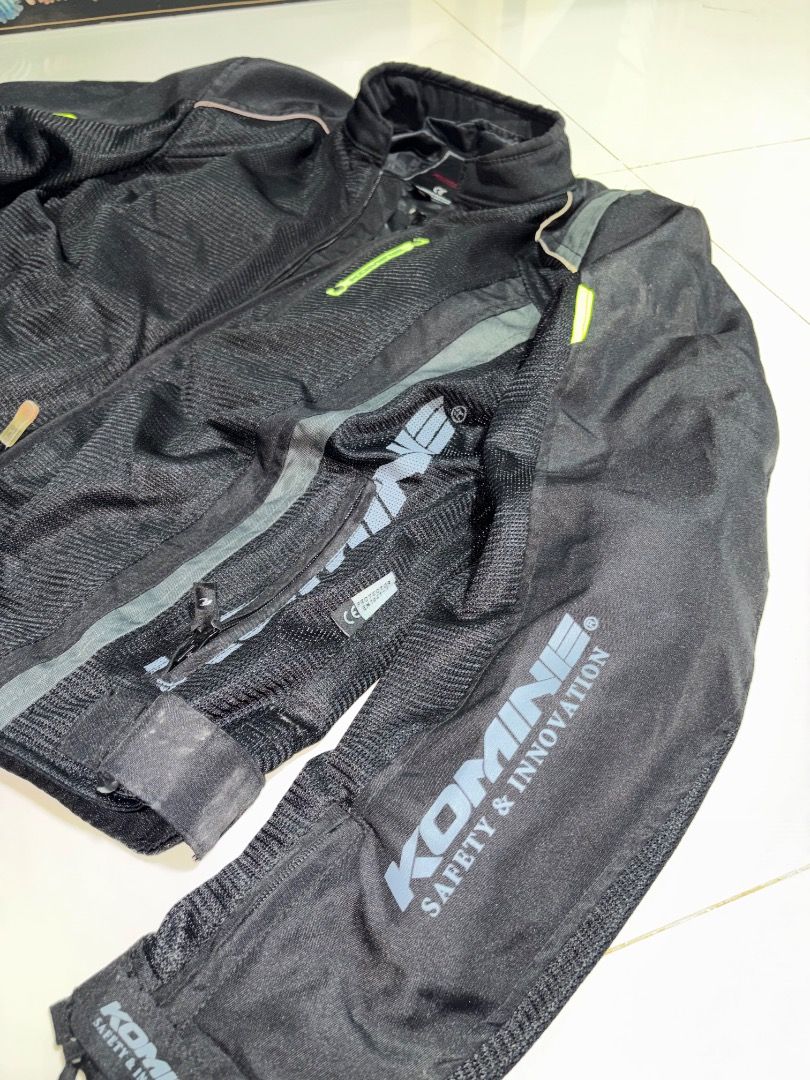 KOMINE JK-095 (Category: Helmets and other Riding Gears) located in Caloocan City. Submitted by royalwind_110994 (Listing ID 1464788613, Image 1). Description: KOMINE JK-095 Original riding jacket w/ inner lining(once used,balikan ilocos to baguio).