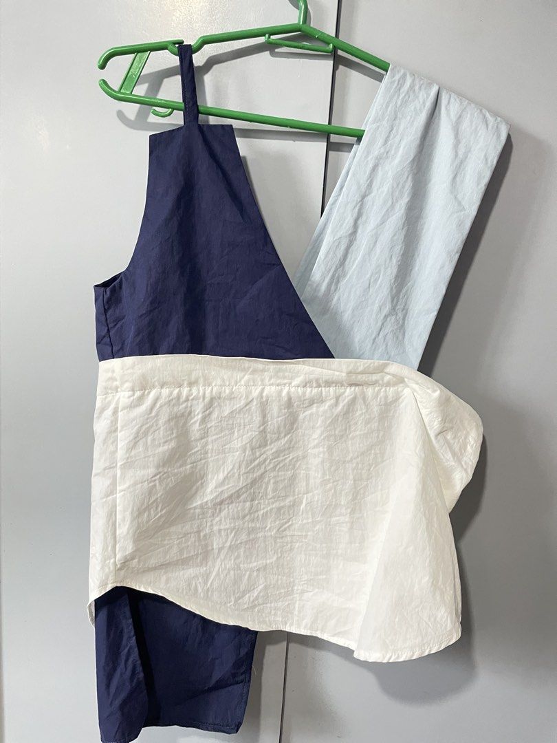 Korean top (Category: Others Tops) located in San Carlos. Submitted by robithedog (Listing ID 1464844530, Image 2). Description: Only free to buyers. Just request 😄.