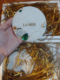 (Category: ) located in . Submitted by upcycle_shop (Listing ID 1464925308, Image 1). Description: .