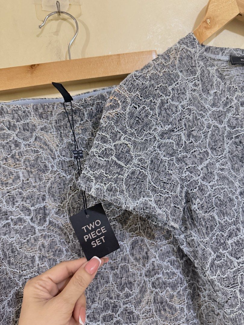 Lace 2 piece Set (Category: Sets or Coordinates) located in Cabuyao City. Submitted by yojenial025 (Listing ID 1464844059, Image 3). Description: Lace 2 piece Set 550 brand-new from US Size S-M.
