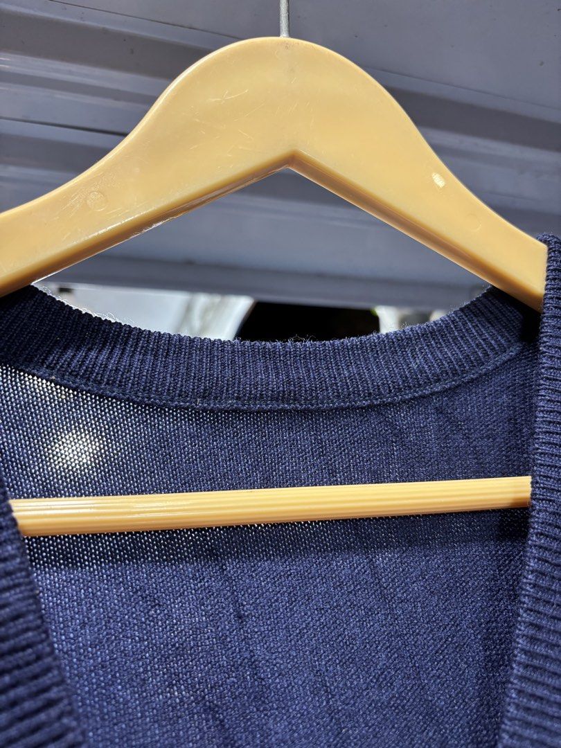 Lacoste Cardigan (Category: Coats, Jackets and Outerwear) located in Bacolod City. Submitted by Hanap_ukay (Listing ID 1464899169, Image 2). Description: Lacoste Cardigan Size Medium 21/28 Excellent Cut neck tag Orig 980.