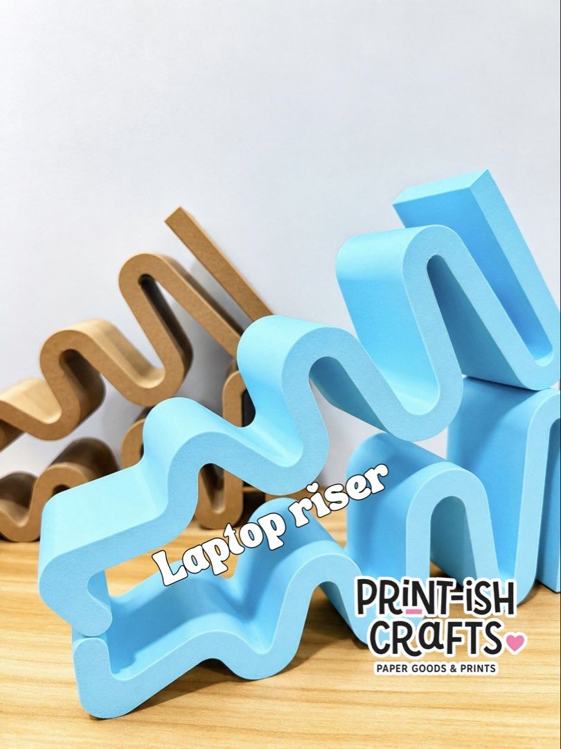 Laptop Stand (Category: Laptops & Notebooks) located in Manila. Submitted by irish_c (Listing ID 1461685944, Image 2). Description: 3d Stand only.