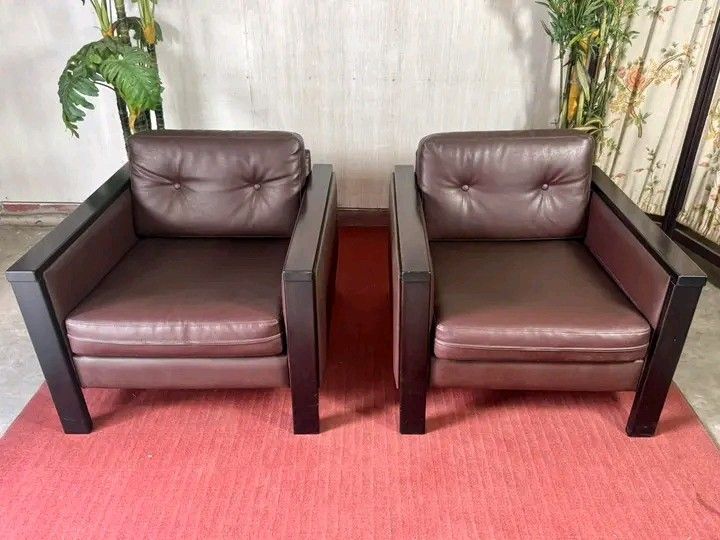 Leather Lounge Armchairs Solid Wood Accent 24”L x 30”W x 16”SH Php 11,500 for 2 (Category: Other Home Furniture) located in Malolos. Submitted by shaishai30 (Listing ID 1464771809, Image 3). Description: .