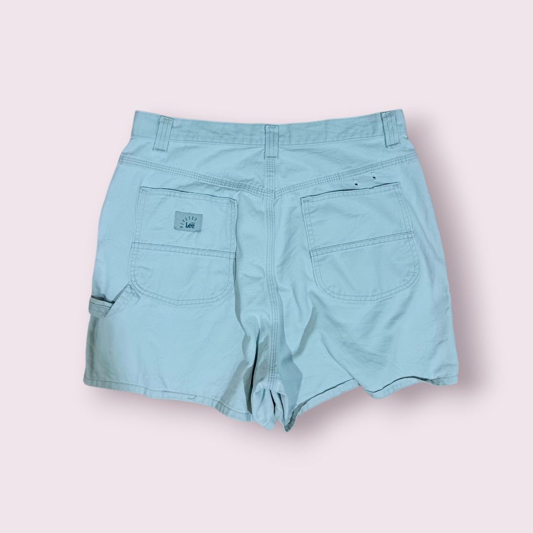 LEE RIVETED CARPENTER SHORTS (Category: Shorts) located in Banga. Submitted by astroboy.thrifts (Listing ID 1464895539, Image 2). Description: size 34 length 18 hem 15 washable stains & need wash good condition.