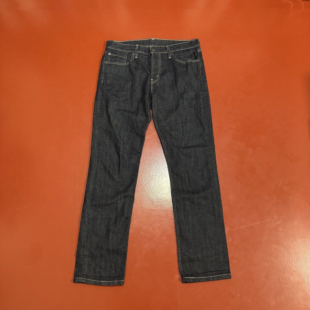 LEVIS 511 JEANS (Category: Jeans) located in Pasig City. Submitted by buzzthrifty (Listing ID 1464887101, Image 1). Description: SIZE 32-33WAIST 40"LENGTH 7.5" HEM GOOD AS NEW .