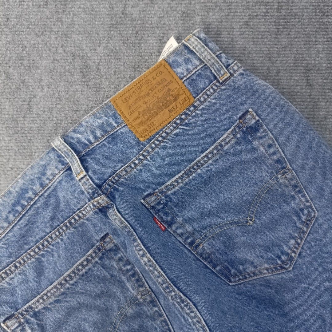 LEVIS 512 LEATHER PATCH - SOBRA SOLID NETO❤ (Category: Jeans) located in Davao. Submitted by airdrop28 (Listing ID 1464932537, Image 3). Description: NEW ARRIVAL‼️ ‎ ‎📍LEVIS 512 LEATHER PATCH - SOLID NETO💥 ‎ ‎•Excellent condition ‎•Color rate: 10/10 ‎•Waist Size: 30-32 in ‎•Length: 40 in ‎•Leg opening: 10 in ‎•Hem: 6.5 in ‎•Issue: Small stain (see pic) ‎•Shipping: J&T or Maxim ‎•Colour may vary due to lighting ‎ ‎•1589 ‎ ‎📍Location: BUHANGIN D