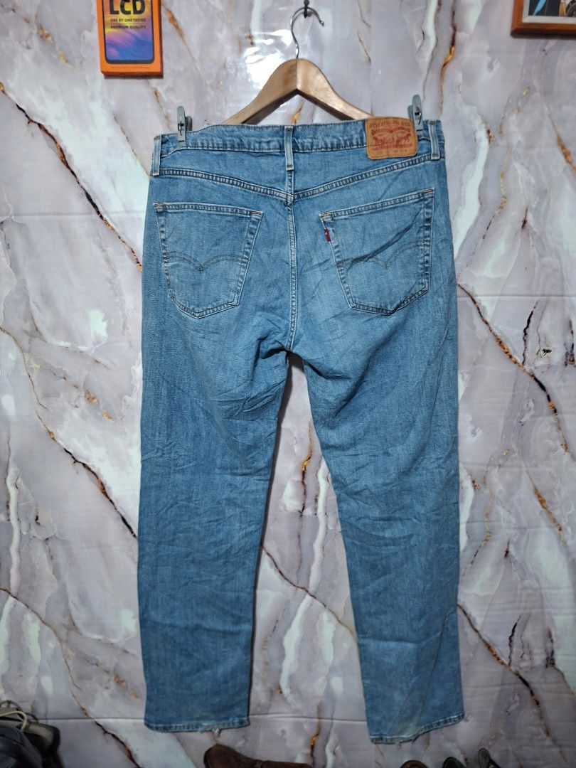LEVIS 559 size W36 L43 (Category: Jeans) located in General Mariano Alvarez. Submitted by adonid (Listing ID 1464850401, Image 2). Description: GOOD CONDITION ORIGINAL LEVIS 559 NORMAL SIGN OF USAGE ONLY.
