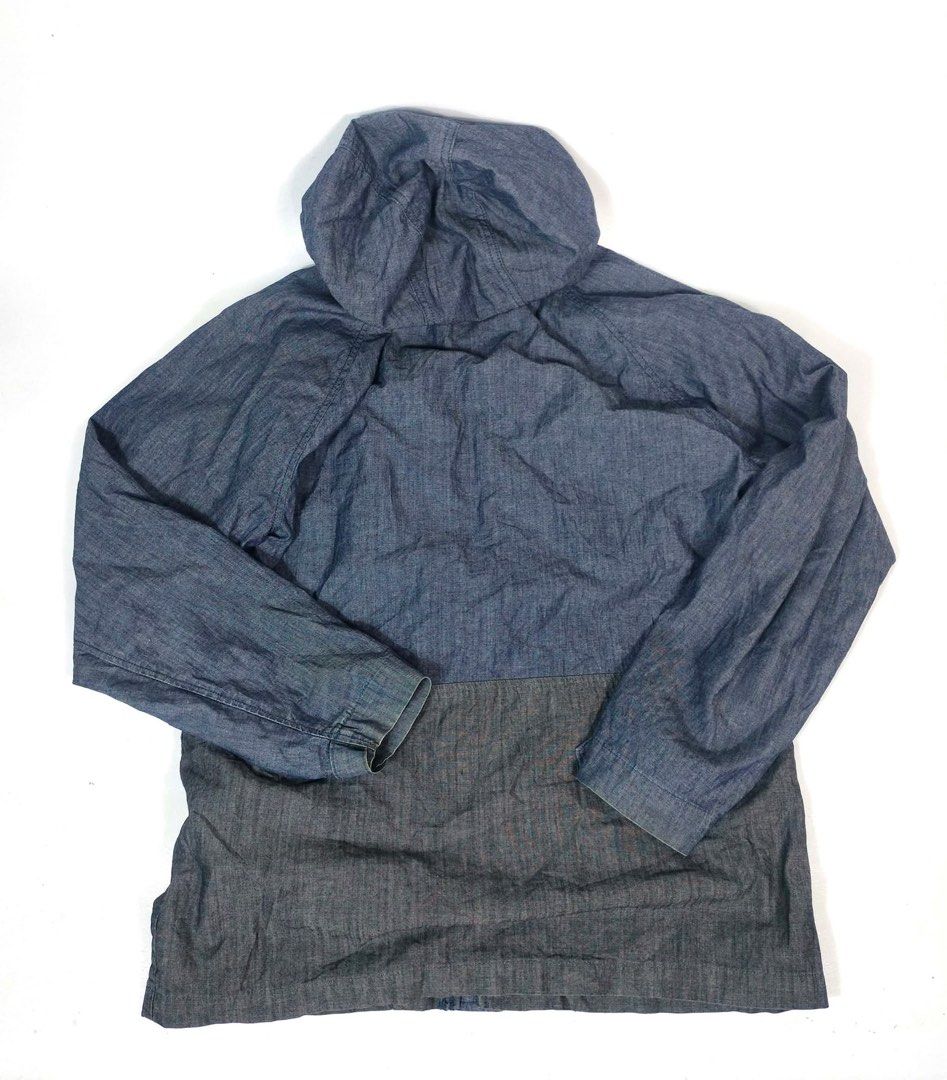 Levi's Blue Denim Hooded Jacket (Category: Coats, Jackets and Outerwear) located in Manila. Submitted by yesterdaysfinds (Listing ID 1464865341, Image 3). Description: Levis Denin SoftJacket Condition : Excellent Size : Large Dimension 👇 Chest : 22 Lenght : 29 Shoulder : 20 Sleeve : 25 📌 - Brand: Levi's - Style: Hooded denim jacket in two-tone blue and dark charcoal - Closure: Button-up front with branded metal buttons - Pockets: 4 front utilit