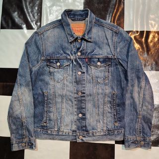 (Category: ) located in . Submitted by thrift_by_nblza (Listing ID 1464846419, Image 1). Description: .