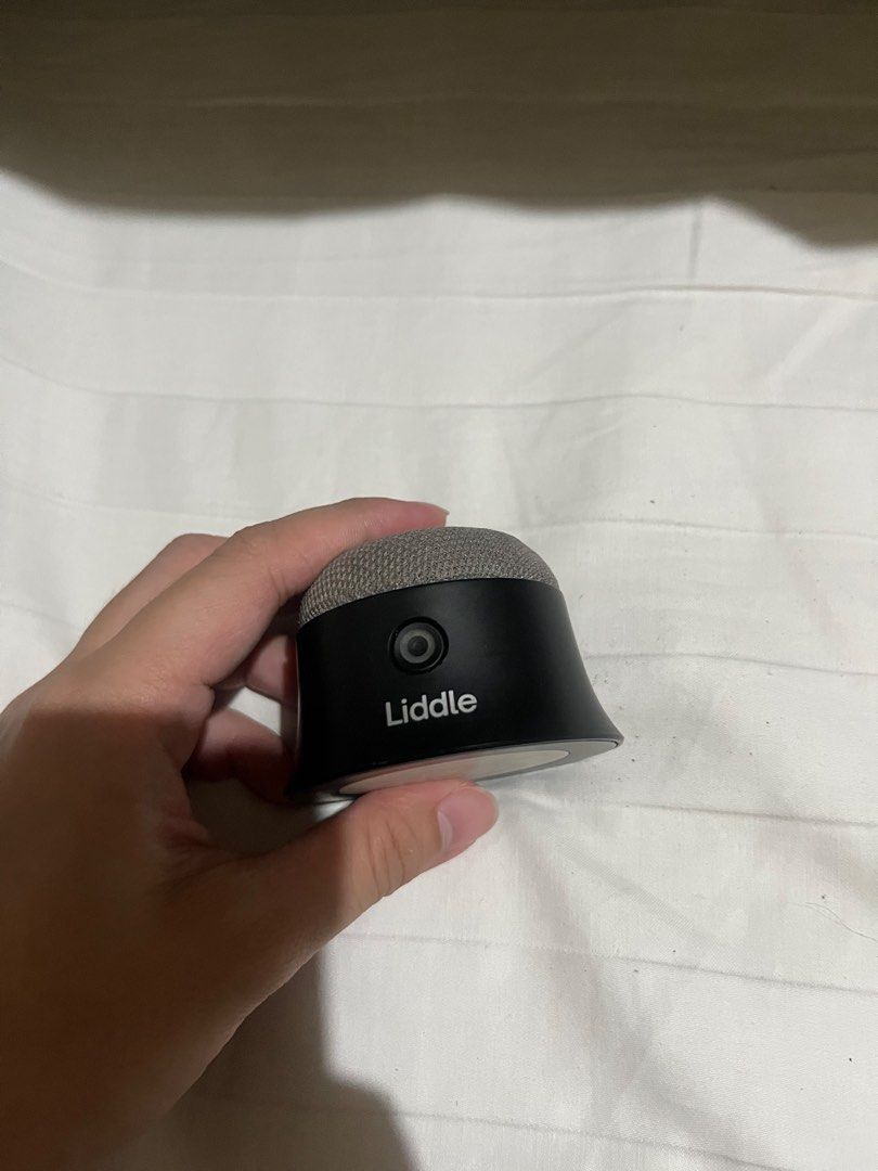 Liddle Magsafe Speaker (Category: Soundbars, Speakers & Amplifiers) located in Pasig City. Submitted by baekonnn (Listing ID 1464891950, Image 1). Description: .