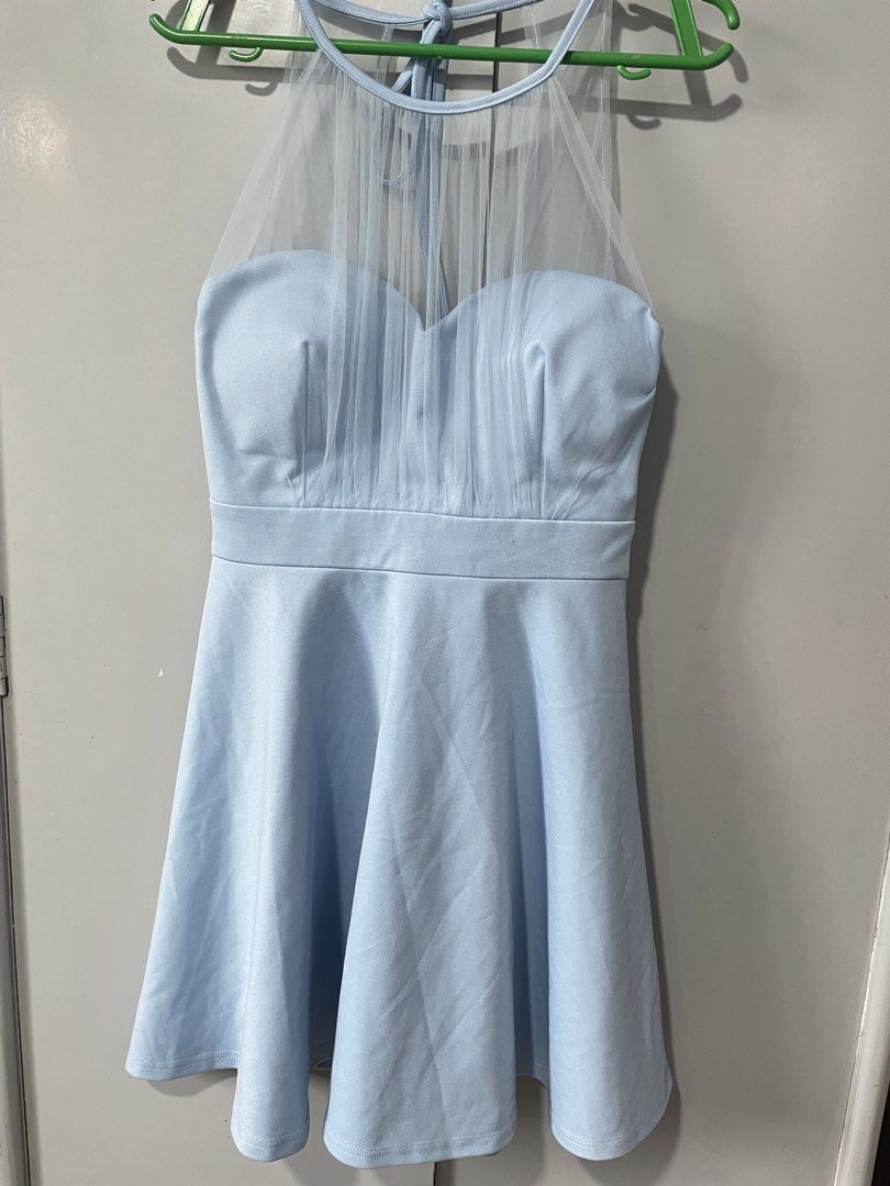 Light blue skater dress (Category: Dresses) located in San Carlos. Submitted by robithedog (Listing ID 1464856594, Image 1). Description: Light blue skater dress with zipper Good for causal outdoor events Size: Small to Medium.
