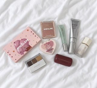 (Category: ) located in . Submitted by usedwithlove.nurul95 (Listing ID 1464799602, Image 1). Description: .