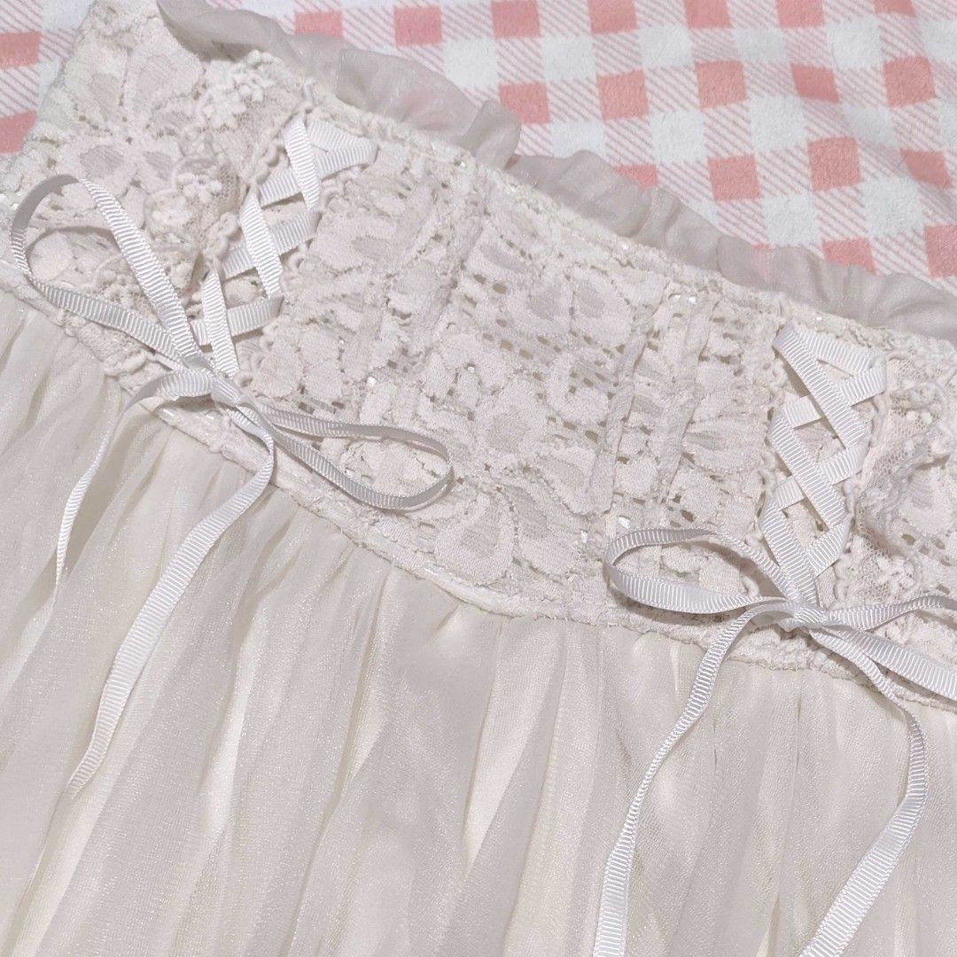 Liz Lisa Lace Sukapan (Category: Skirts) located in Imus. Submitted by nyaamuus (Listing ID 1464821182, Image 2). Description: From personal collection ┈┈୨♡୧┈┈ ୨୧ item info ♡ mostly preloved unless stated otherwise ♡ wysiwyg — please check all photos carefully ♡ minor flaws may be present due to storage ♡ perfectionists, please purchase with discretion ┈┈୨♡୧┈┈.