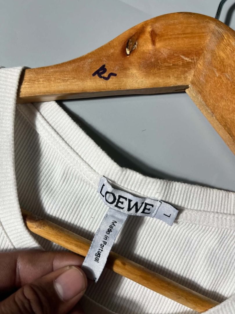 Loewe (Category: Blouses) located in General Santos City (Dadiangas). Submitted by arjay_genita (Listing ID 1464770932, Image 3). Description: Loewe ‼️Size xxs (14/28) ‼️Excellent condition ‼️Color rate 9.5./10 ‼️No issue.