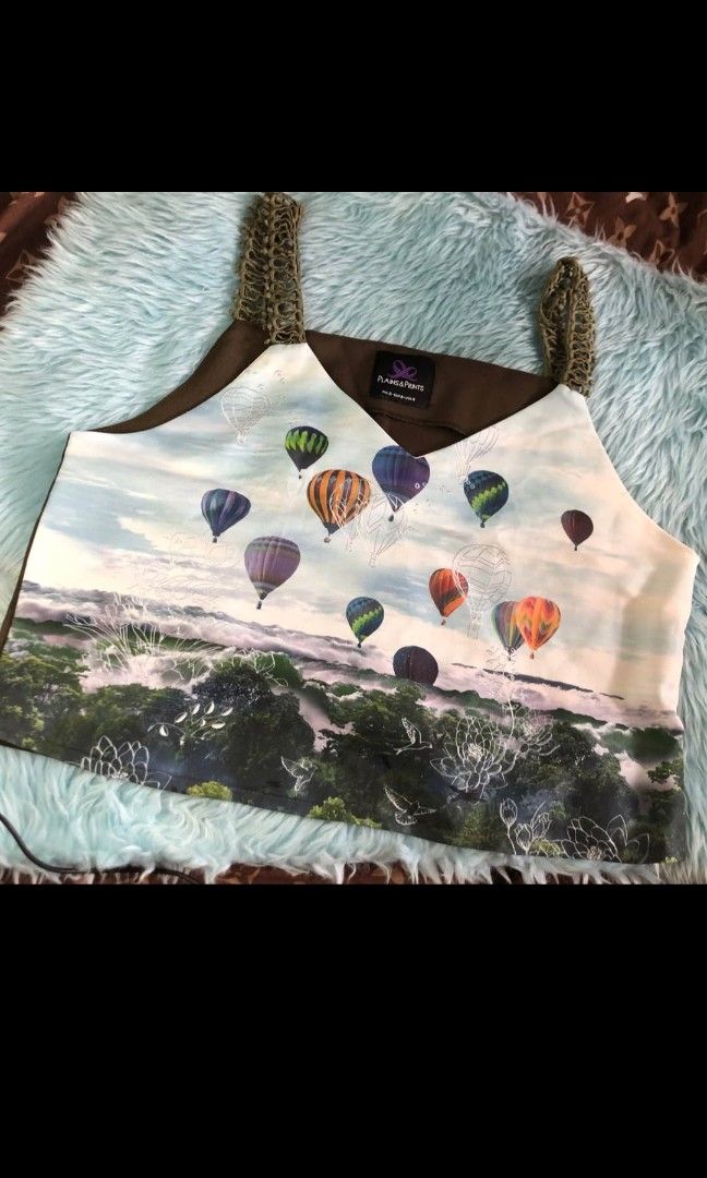 LOOKING FOR THIS KIND OF TOP (Category: Longsleeves) located in San Jose del Monte. Submitted by ajcheeks17 (Listing ID 1464776399, Image 1). Description: LOOKING FOR SIZE SMALL LOOKING FOR SIZE SMALL.
