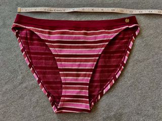 (Category: ) located in . Submitted by 99ners (Listing ID 1464774392, Image 1). Description: .