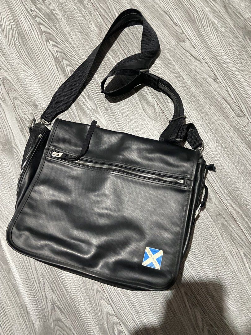 LUGGAGE LABEL / NEW LINER (Category: Sling Bags) located in Cavite. Submitted by thrift_finds2000 (Listing ID 1464770679, Image 1). Description: .