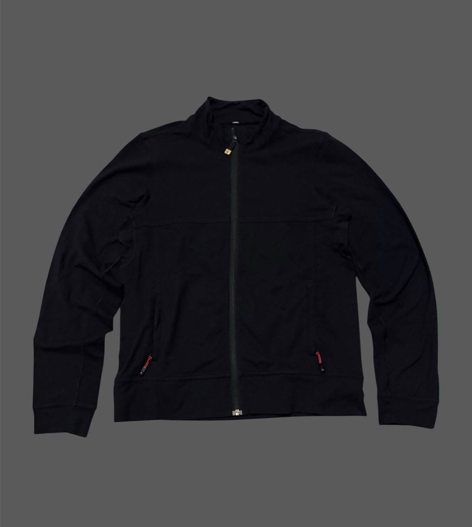Lululemon active jacket (Category: Activewear) located in Las Pinas. Submitted by thrftmnl. (Listing ID 1464884248, Image 1). Description: Lululemon active jacket Size: Large Dimes Width: 21.5 Length: 28 Issue/s: none.