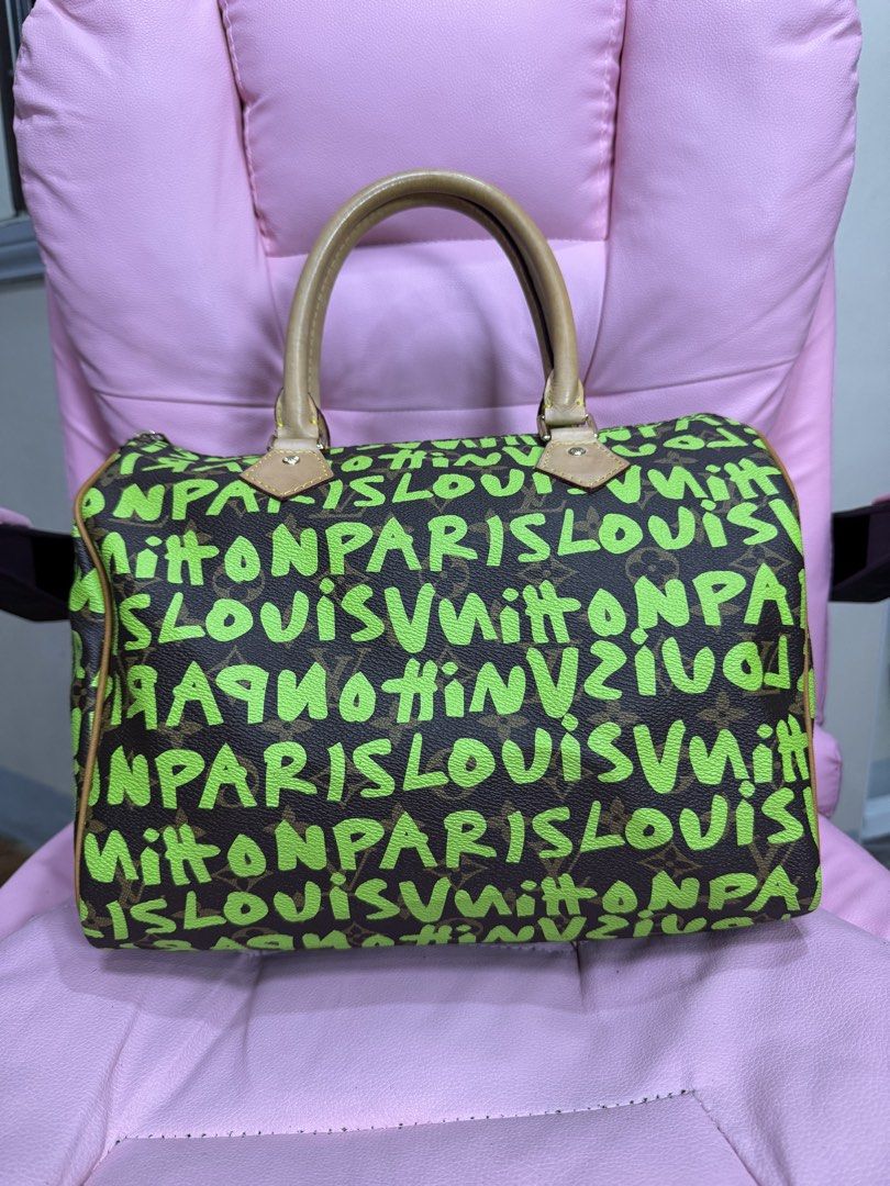 Lv Grafitti (Category: Announcements) located in Surigao. Submitted by ziensap1008873 (Listing ID 1464863648, Image 1). Description: Preloved Not guaranteed Self-authentication Coded Vachetta.