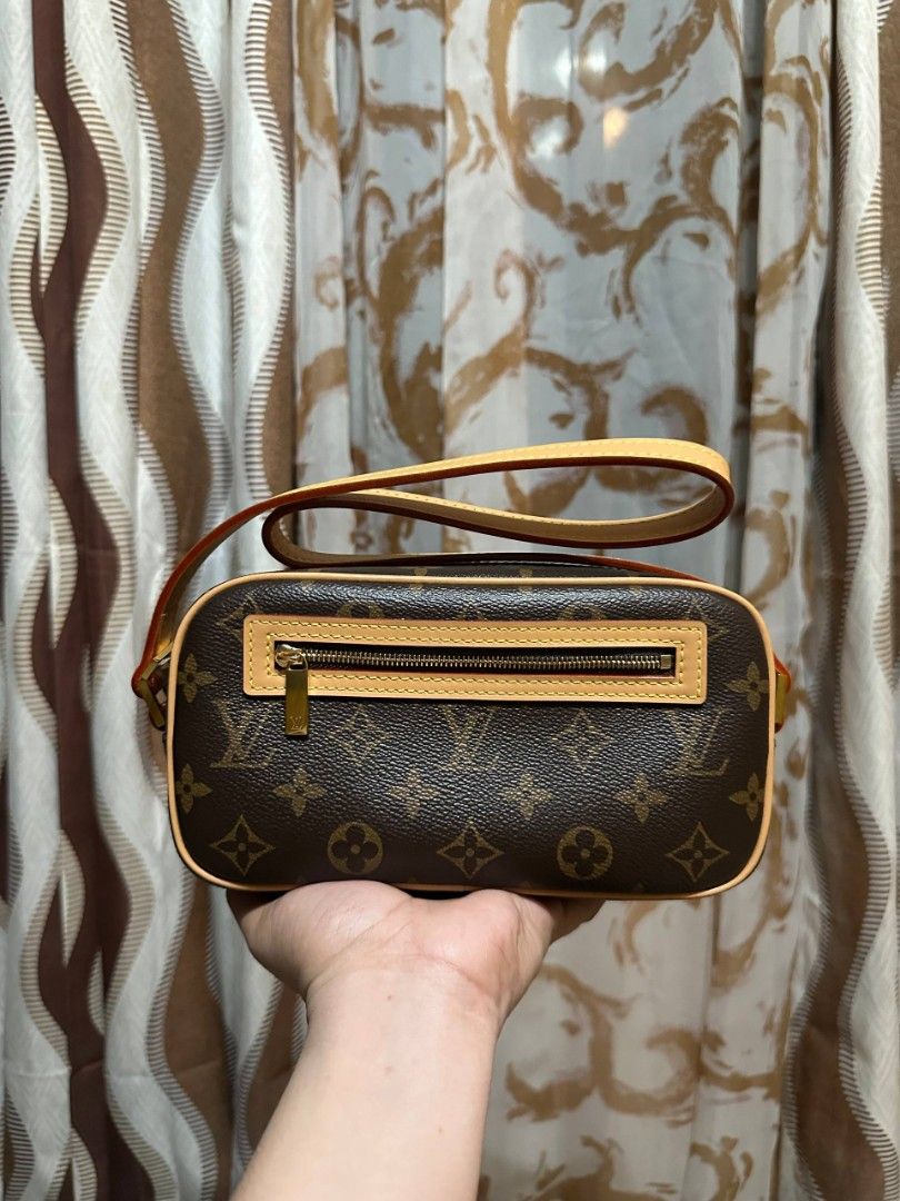 LV POCHETTE CITE BAG FROM JAPAN (Category: Luxury Bags & Wallets) located in Manila. Submitted by tianasmom (Listing ID 1464788917, Image 1). Description: 🇯🇵 FROM JAPAN SOURCE 💯 GENUINE LEATHER ORIGINAL VANCHETTA LEATHER WITH CODE WITH DUSTBAG.