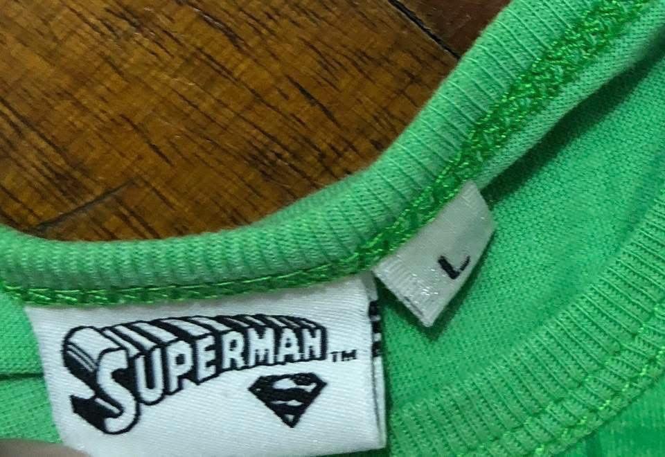 [M] Superman - Children's tank top (Category: Babies & Kids Fashion) located in San Juan City. Submitted by ttanmien (Listing ID 1464782246, Image 2). Description: ⚜️✨⚜️✨⚜️✨⚜️✨⚜️✨⚜️ 💁🏻‍♀️SELLING PRICE: ₱50 Original Price: Around ₱300 💁🏻‍♀️Size: Width x Length = 13 inch x 16 inch Armpit to armpit (width measurement) Shoulders to bottom (length measurement) Tag size: L (May fit kids from 3 years old to 7 years old depending on the child built) 
