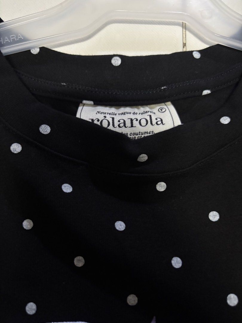 Maison de rola (Category: Blouses) located in Pasig City. Submitted by mg_clothes (Listing ID 1464773065, Image 2). Description: Maison de rola from bangkok woth ziplock pa Mali yung size na napadala huhu plssss get nyo .