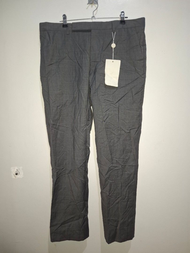 Maison margiela line 14 (Category: Trousers) located in Tarlac. Submitted by christopher.24 (Listing ID 1464872719, Image 1). Description: brandnew legit.
