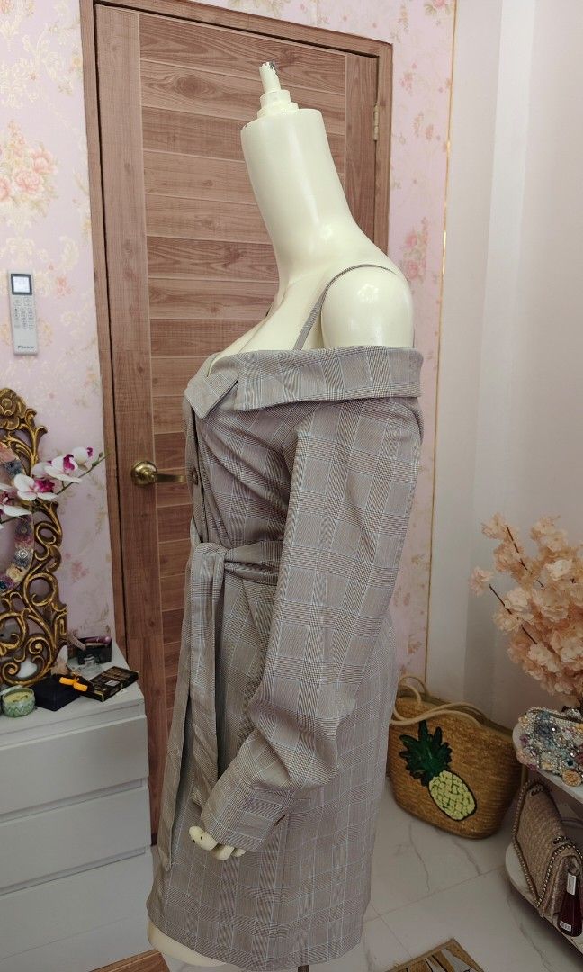 Maje Beige Plaid Dress (Category: Dresses) located in Pagudpud. Submitted by altheacee063978 (Listing ID 1464800974, Image 3). Description: .
