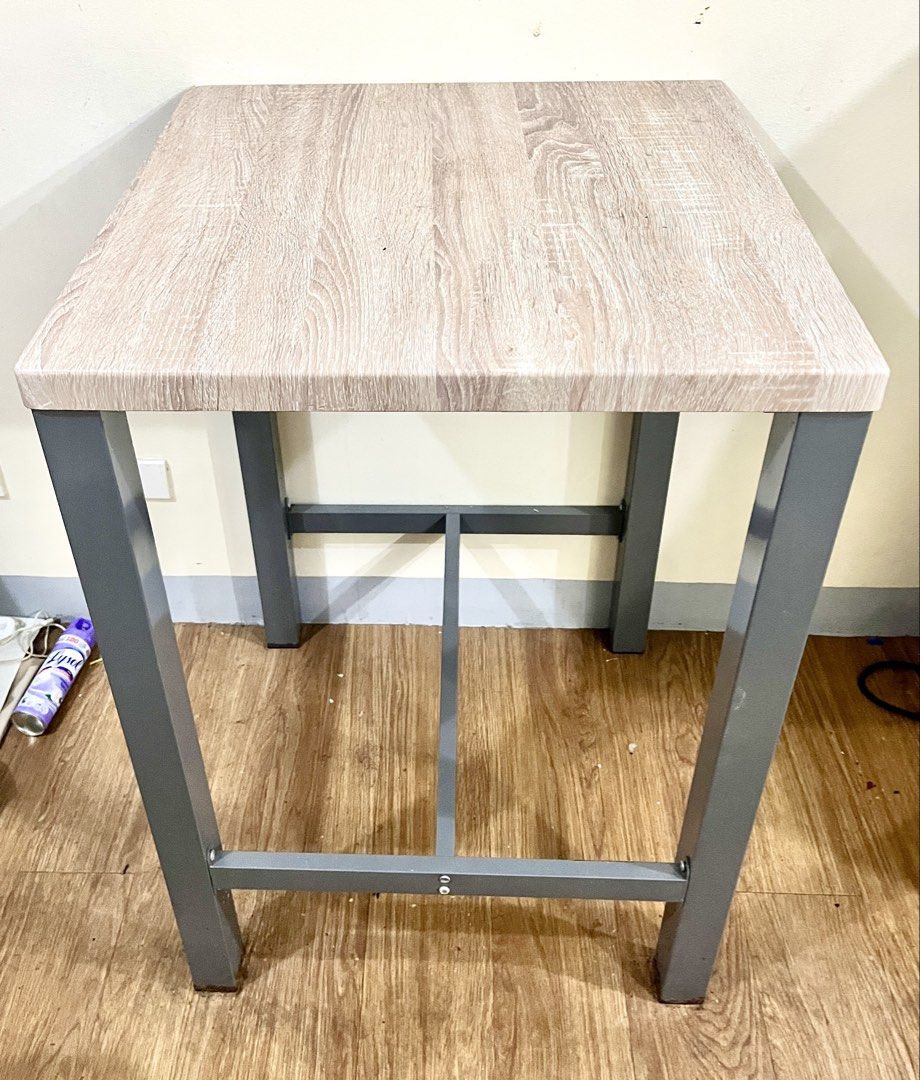 MANDAUE FOAM DINING SER (Category: Tables & Sets) located in Manila. Submitted by mrbeatrice35471 (Listing ID 1464795080, Image 2). Description: Please see photos for more details. Well-used 1 chair isn’t sturdy Has rusts at the bottom ₱800 still negotiable .