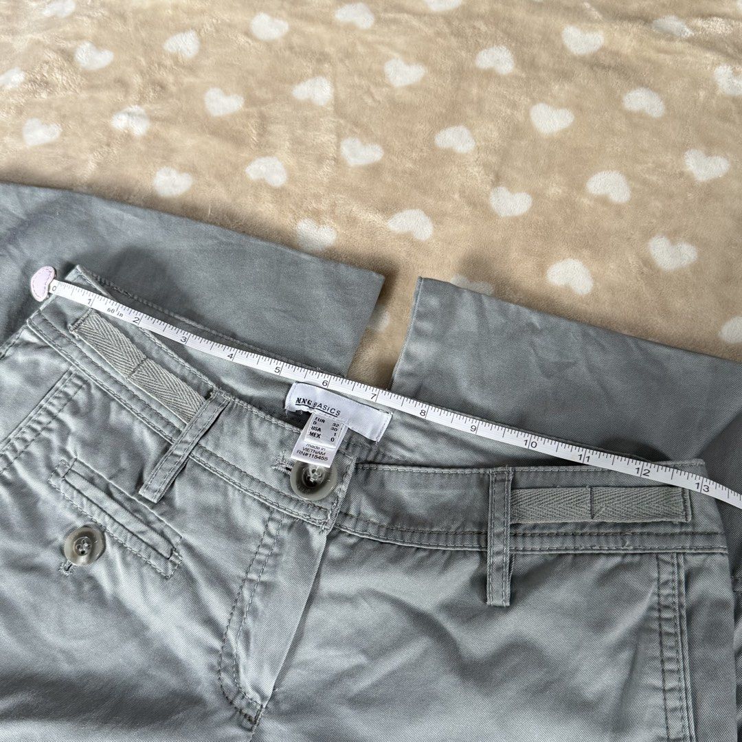 MANGO (Category: Jeans) located in Manila. Submitted by shefindshope (Listing ID 1464886980, Image 3). Description: - wala siyang issue - Ang ganda niya😭🫶🏻 - Mid waisted .