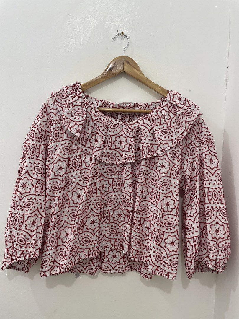 Mango Red And White Embroidered Top (Category: Blouses) located in Mabalacat. Submitted by designerbrandsforless (Listing ID 1464876257, Image 2). Description: Wear once only! Size: large.
