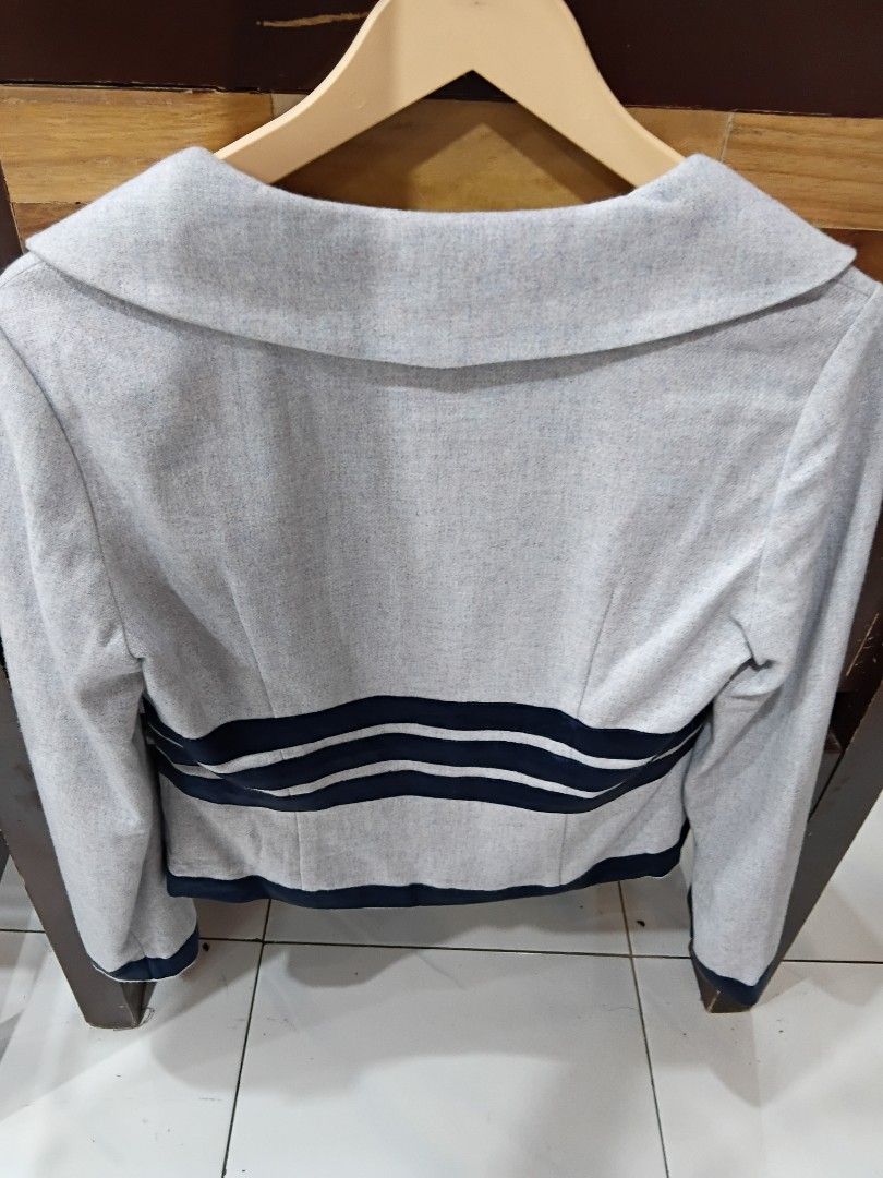 Marc Jacobs (Category: Coats, Jackets and Outerwear) located in Subic. Submitted by AnythingBrandedby_May (Listing ID 1464829401, Image 3). Description: LAST PRICE POSTED MARC JACOBS.