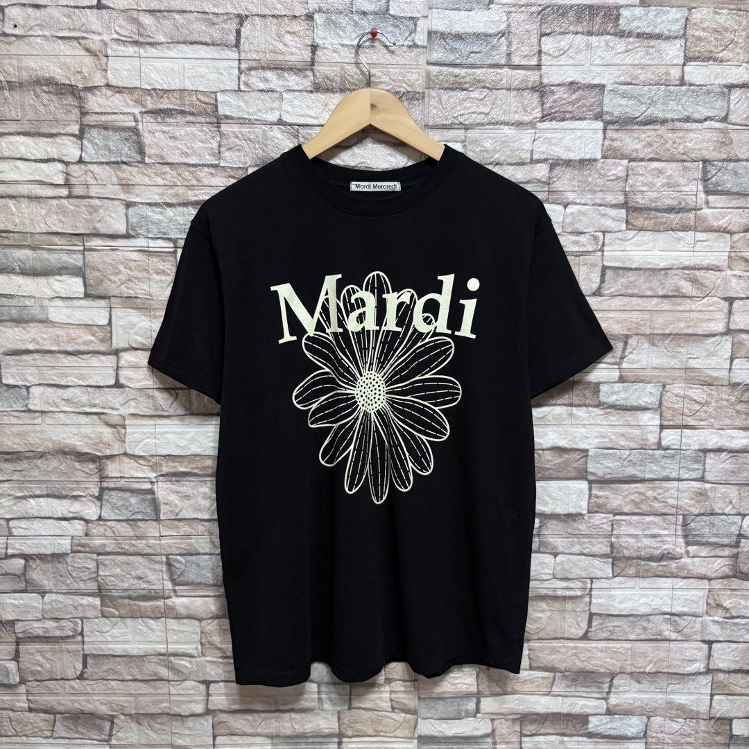 Mardi Mecredi Blossom tee (Category: Shirts) located in Bacolod City. Submitted by treasurehuntsv2 (Listing ID 1464819983, Image 1). Description: Condition – Excellent Color Rate – 10/10 Flaws – None ✅ Size: Dimensions: Width – 20.5 Length – 27.5 DIOR LOUIS VUITTON GUCCI PRADA CHANEL BALENCIAGA BURBERRY FENDI CELINE YSL GIVENCHY VALENTINO BOTTEGA VENETA AMIRI OFF-WHITE MONCLER VERSACE DOLCE & GABBANA HERMÈS SANDRO ISABEL MARANT MIU MIU BRUNELLO C