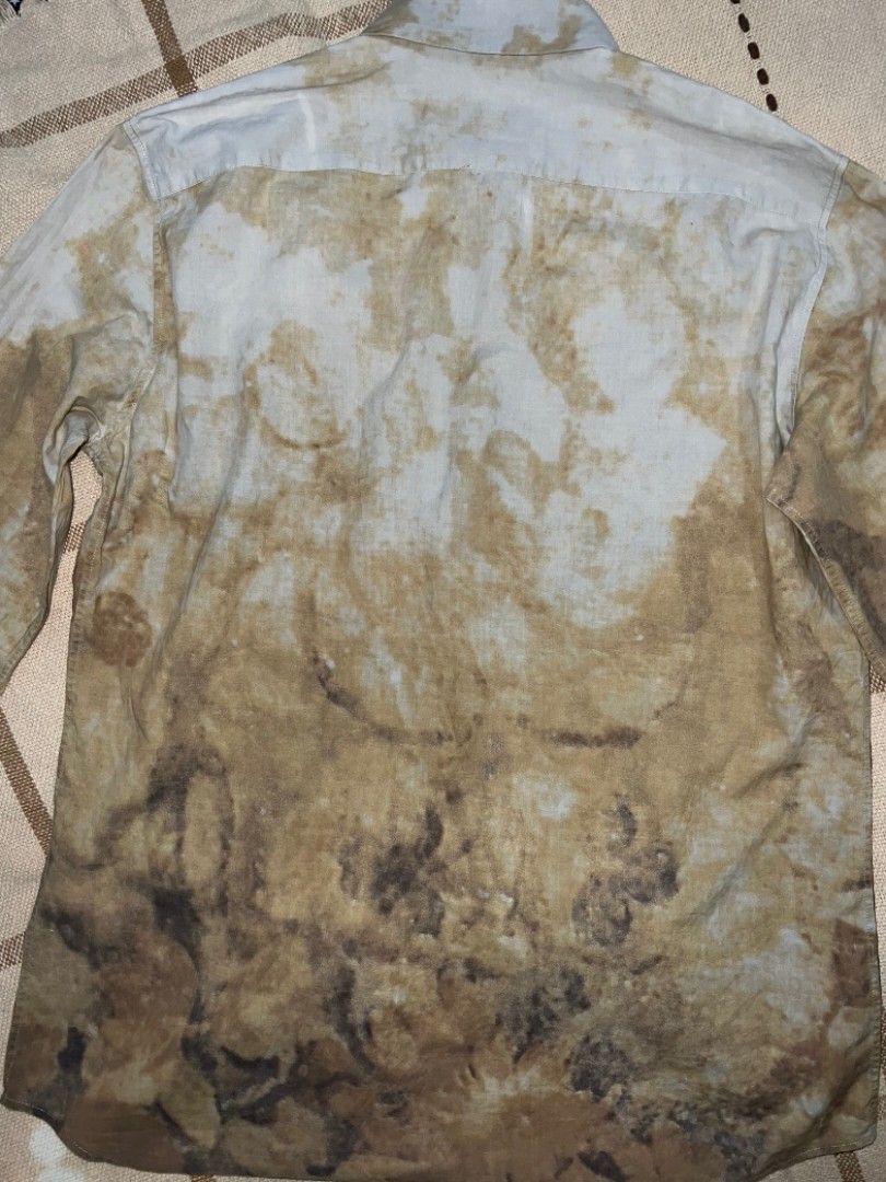 MARNI Archive Abstract Pattern Button-Up - Size 48 (Rare) (Category: Luxury Apparel) located in Manila. Submitted by allyionia (Listing ID 1464889703, Image 3). Description: Authentic MARNI long-sleeve button-up shirt featuring a stunning all-over abstract tie-dye print (総柄 / Sōgara). Beautifully crafted in Italy using premium 100% cotton in Marni’s official BRW (Brown/Earth-tone) colorway. This exact archive style is heavily sought after and is 