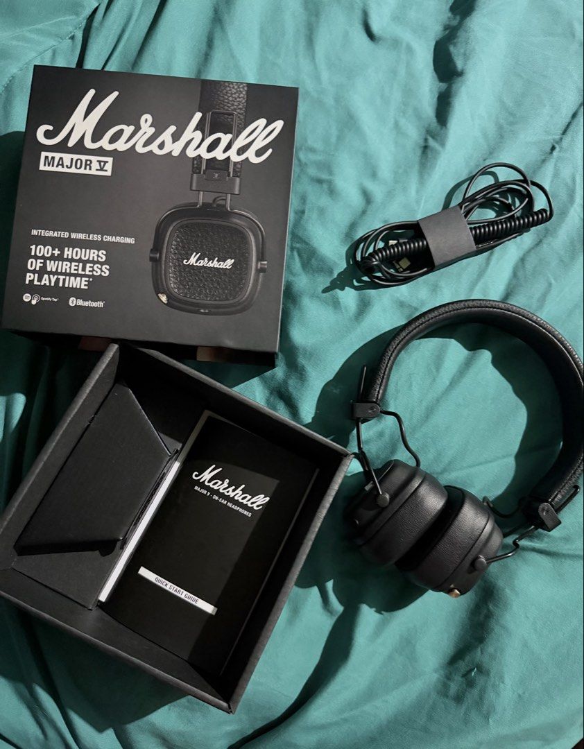 Marshall Major V (Category: Headphones & Headsets) located in Taguig. Submitted by jellyacy (Listing ID 1464906343, Image 1). Description: 🎧 Marshall Major V • 100+ hours wireless playtime • Bluetooth / Bluetooth LE Audio • 40mm dynamic drivers • Wireless charging compatible • Customizable M-button • Comes with 3.5mm audio cable + USB-C cable • Compatible with iPhone & Android.