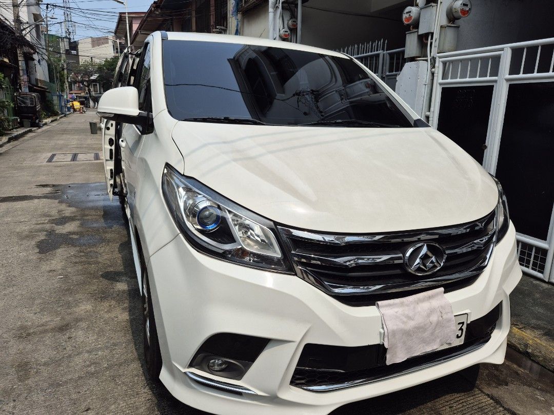 Maxus G10 AT VAN with PWD assit Seat Auto (Category: Used Cars) located in Manila. Submitted by pieces63 (Listing ID 1464794743, Image 1). Description: 9-seater Van in Pristine condition. 5 Leather Captain Seats 1 PWD assist leather seat Last row is bench-type leather seat. Casa Maintained 41K original mileage. Test all you want. Seldom used - just for family outings Must see to appreciate. 700K slighly nego Registered until March 2027 CP : zero 