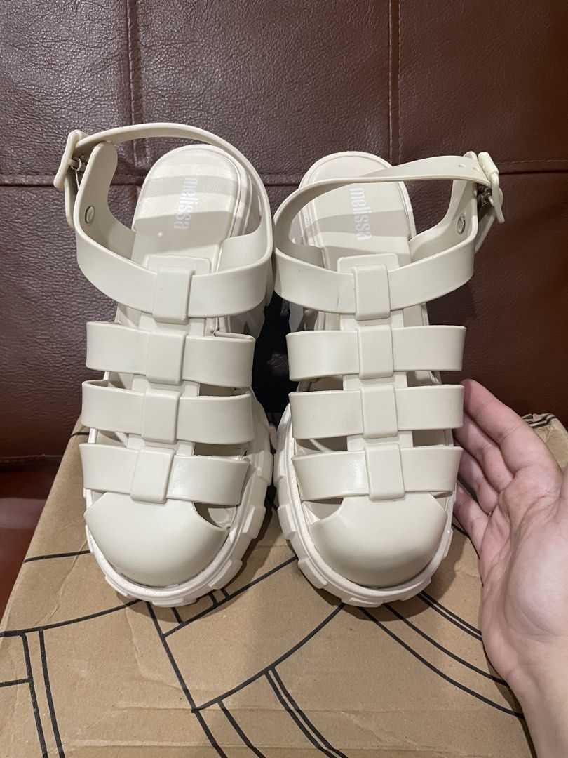 Melissa Wedge Sandals size 36 (Category: Wedges) located in Imus. Submitted by daaayan123 (Listing ID 1464932072, Image 3). Description: .