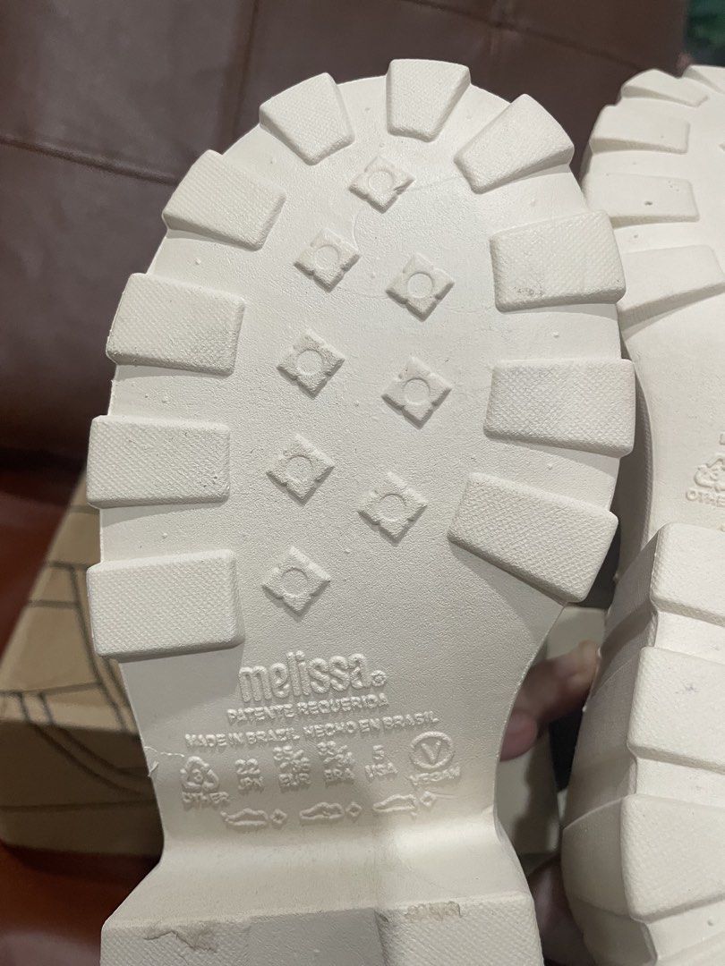 Melissa Wedge Sandals size 36 (Category: Wedges) located in Imus. Submitted by daaayan123 (Listing ID 1464932072, Image 2). Description: .