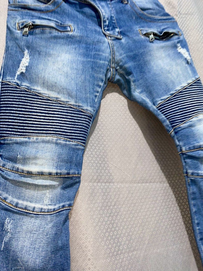 MEN JEANS (Category: Jeans) located in Zamboanga. Submitted by quickdolphin.adb58b (Listing ID 1464945587, Image 3). Description: .