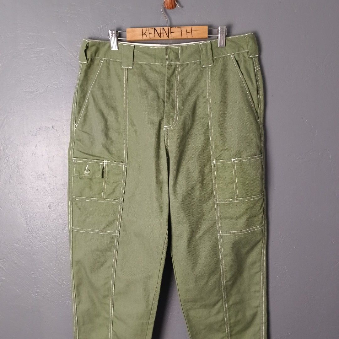 Men's - Dickies (Category: Trousers) located in Bacolod City. Submitted by drop.ph (Listing ID 1464873524, Image 1). Description: Dickies - Work Pants Authentic *Fits 32, Length - 38, Leg Opening - 7 *Excellent *No Flaws *Price: 1,500php *Add SF if outside Bacolod City .