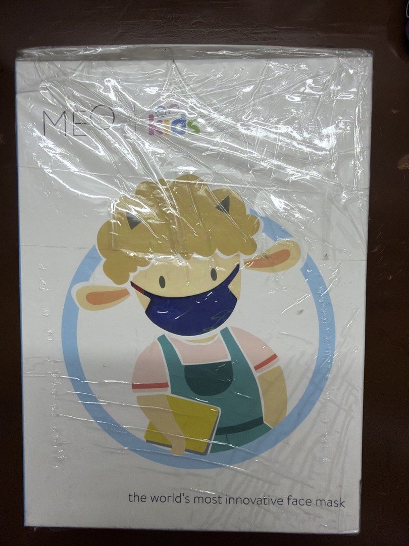 MEO Kids Face Mask - Space (Category: Face Masks & Face Shields) located in San Juan City. Submitted by pea_17 (Listing ID 1464835597, Image 1). Description: - Brand: MEO Kids Face Mask - Condition: Brand new, unopened in original box - Design: Space - Features: Innovative protection designed for kids - Ideal for: School, daily outings, and home stock.