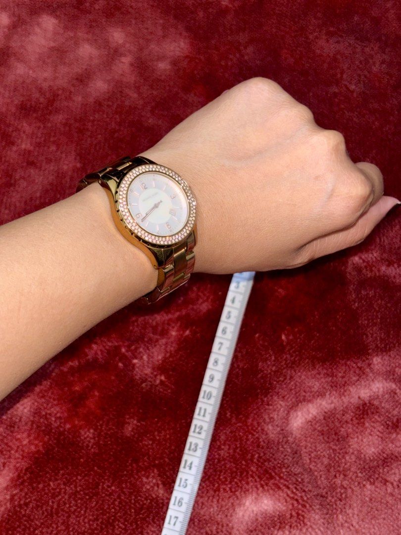 Michael Kors MK-5403 Gold Chronograph Watch (Category: Women's Watches) located in Manila. Submitted by maizhel (Listing ID 1464880146, Image 3). Description: For sale: Mk watch model:mk5403 for only 4000pesos no box and in good condition, with dents signs of usage.. RFS: bawas watch may paparating na namn ksi galing japan 🇯🇵 Loc: montalban rizal Delivery: lalamove/j&t Mop:gcash - Brand: Michael Kors - Model: MK-5403 (Gold-Tone Chronograph) - M