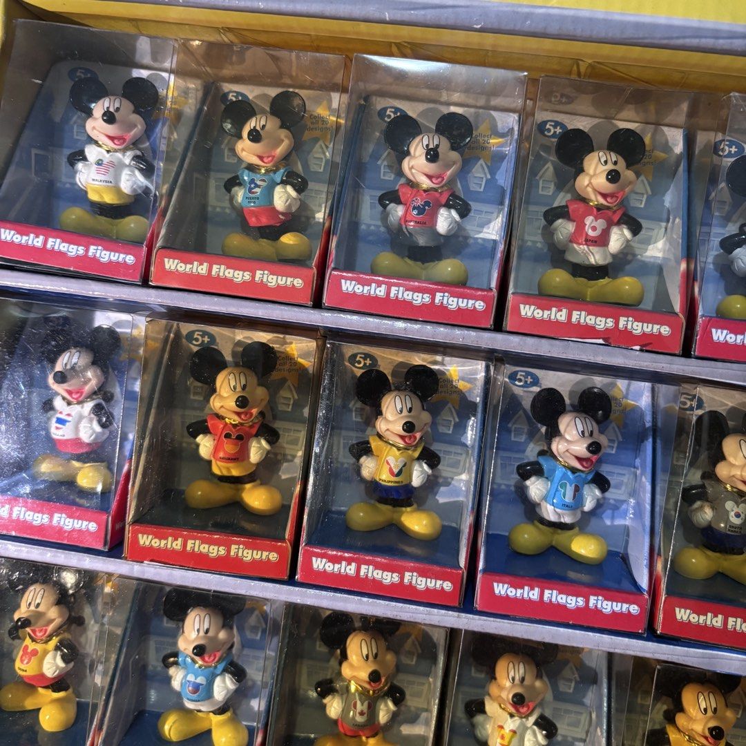 Mickey mouse World flags figure Collection (Category: Figurines & Statues) located in Paranaque City. Submitted by valen.thrifts (Listing ID 1464837333, Image 3). Description: still nego pm if interested 📍Parañaque j&t or lalamove will do.