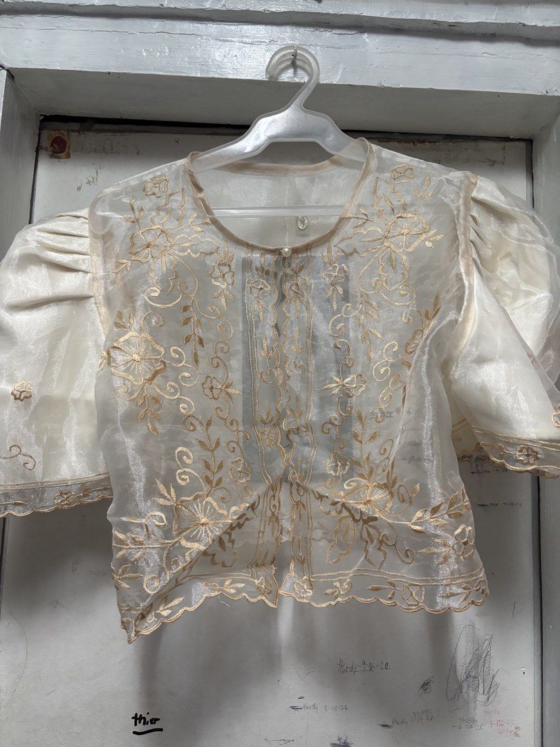 Modern filipiniana (Category: Blouses) located in Pasig City. Submitted by mg_clothes (Listing ID 1464771088, Image 1). Description: Modern filipiniana Once a year lang nagagamit kapag fiesta Buy nyo na po please kahit 700 nalang po for 2 .