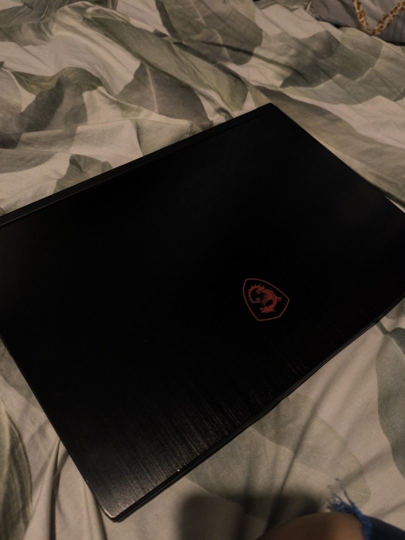 MSI GF63 Thin (Category: Laptops & Notebooks) located in Makati City. Submitted by mrrsjlss (Listing ID 1464885559, Image 2). Description: .