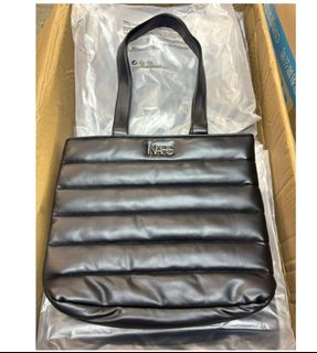 （分類：）位於 。 由 shiufaicomputers 提交（商品編號 1464854351，圖片 1）。簡介： 。
